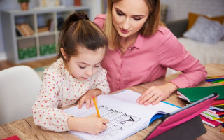 How Parents' Support and Emotional Guidance Shape Homework Success