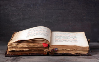  Breathing Life into Ancient Texts:  Unveiling Greco-Roman Medicine Through Modern Reenactments
