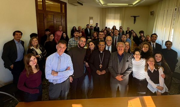 ‘Middle Meets’ Delegation Brings Voices of Hope from Jerusalem to the Vatican