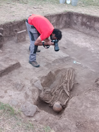 Borders and Beyond: Excavating Life on the Medieval Mongolian Frontier