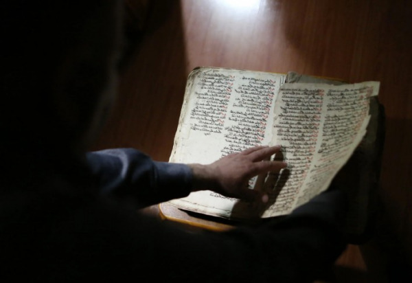 Shaping Knowledge Across Centuries:  Syriac Scribes as Early Curators of Text